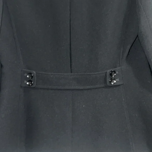 Pre-Own - 2P- Ann Taylor Suite Set(Matched Jacket and Skirt)